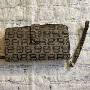 MONOGRAMED ALLOVER DESIGNS BROWN FABRIC ZIP AROUND COMPACT WALLET BIFOLD